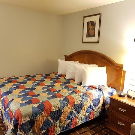 Le Mars Inn And Suites Εξωτερικό φωτογραφία